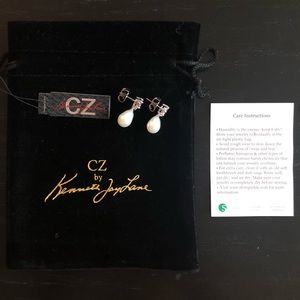 Crystal and Pearl drop bridal earrings from Bhldn